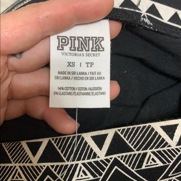 PINK skirt - Picture 3 of 3